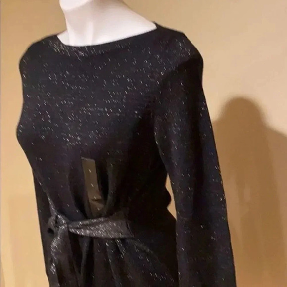 Banana Republic Lurex Belted Sweater Dre… - Picture 5 of 10